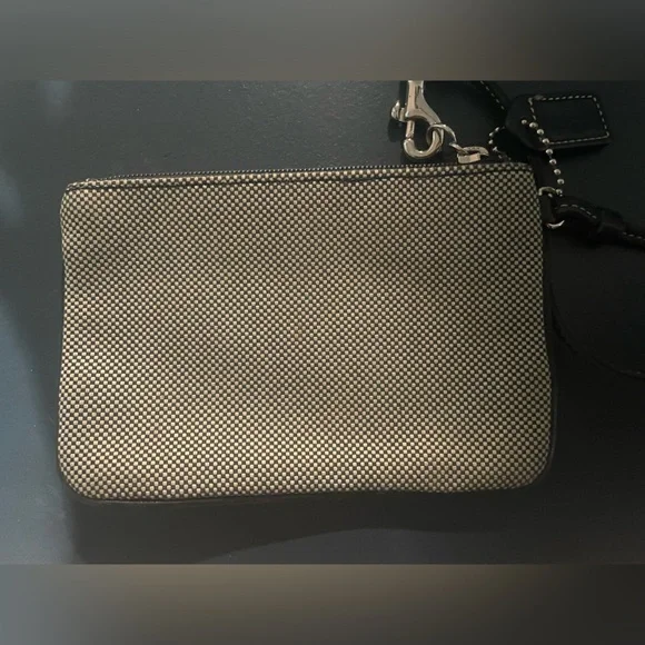 Coach checkered wristlet - Picture 6 of 8